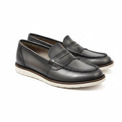 three-quarter-view - Men's Black Leather Loafers