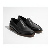 three-quarter-view - Men's Classic Leather Loafer Shoes